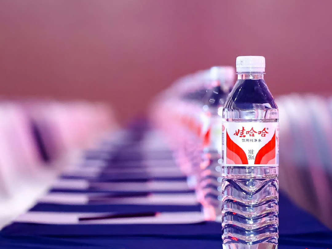 作为资深商标律师,徐新明就娃哈哈商标系列问题接受《中国经营报》采访